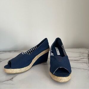 CL By Laundry Navy Blue Open Toe Wedges Size 7M